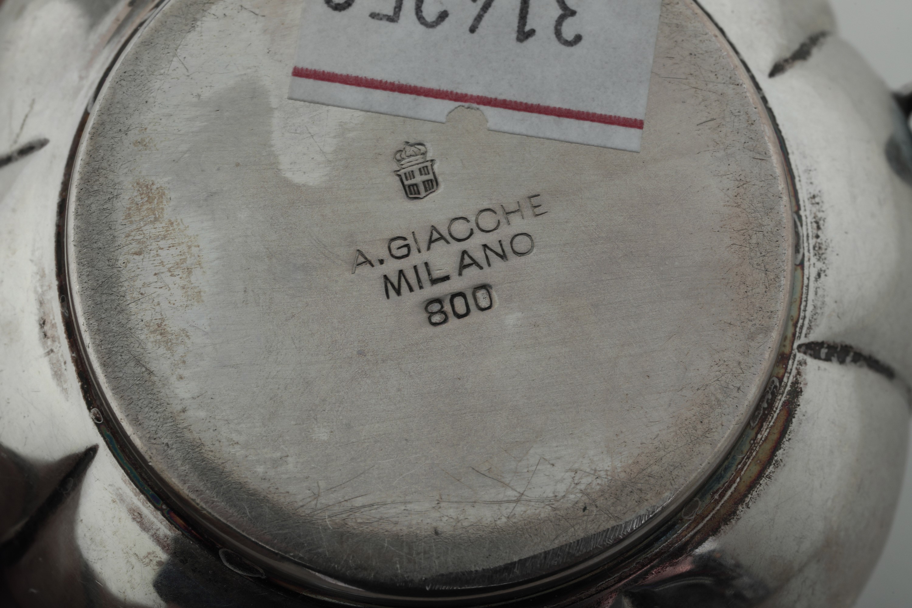 Giacchè, Caffettiera, Teiera e Lattiera in Argento Fuso e Sagomato del XX Secolo