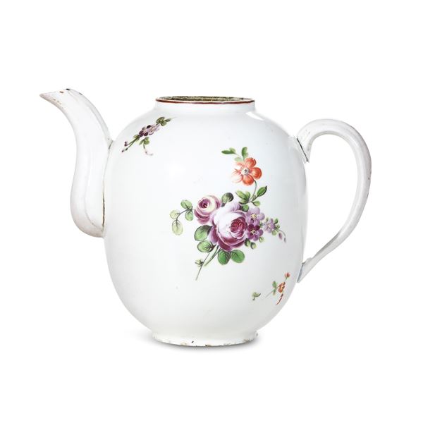 Rara teiera Torino, Manifattura di Vinovo, periodo Hannong, 1776-1779 