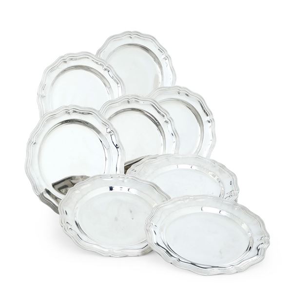 Dodici piatti da frutta. Argenteria italiana del XX secolo, argentiere Gianni Pietrasanta, Alessandria