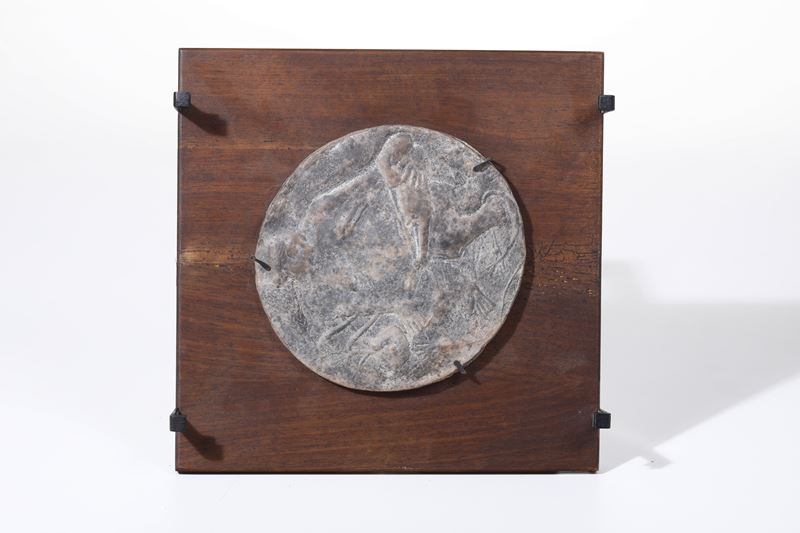 Artista non identificato, XX secolo Madonna con Bambino  - tondo in terracotta - Asta Scultura - Cambi Casa d'Aste