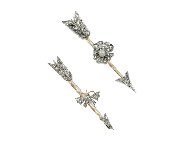 Two diamond, low-karat gold and silver "Arrow" brooches  - Auction Fine Jewels - Cambi Casa d'Aste