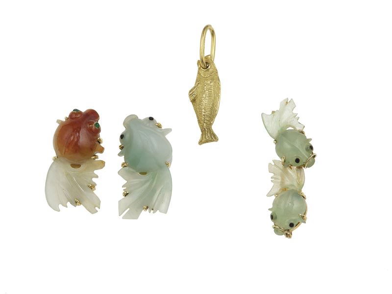 Gold and jadeite demi-parure and a gold pendent  - Auction Fine Jewels - Cambi Casa d'Aste