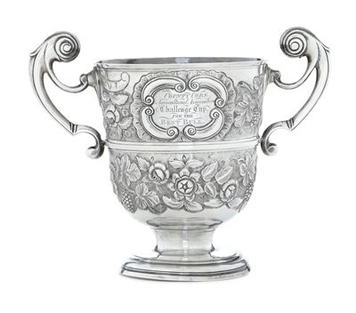 Coppa Biansata. Dublino 1734 (?). Argentiere Willam Townsend