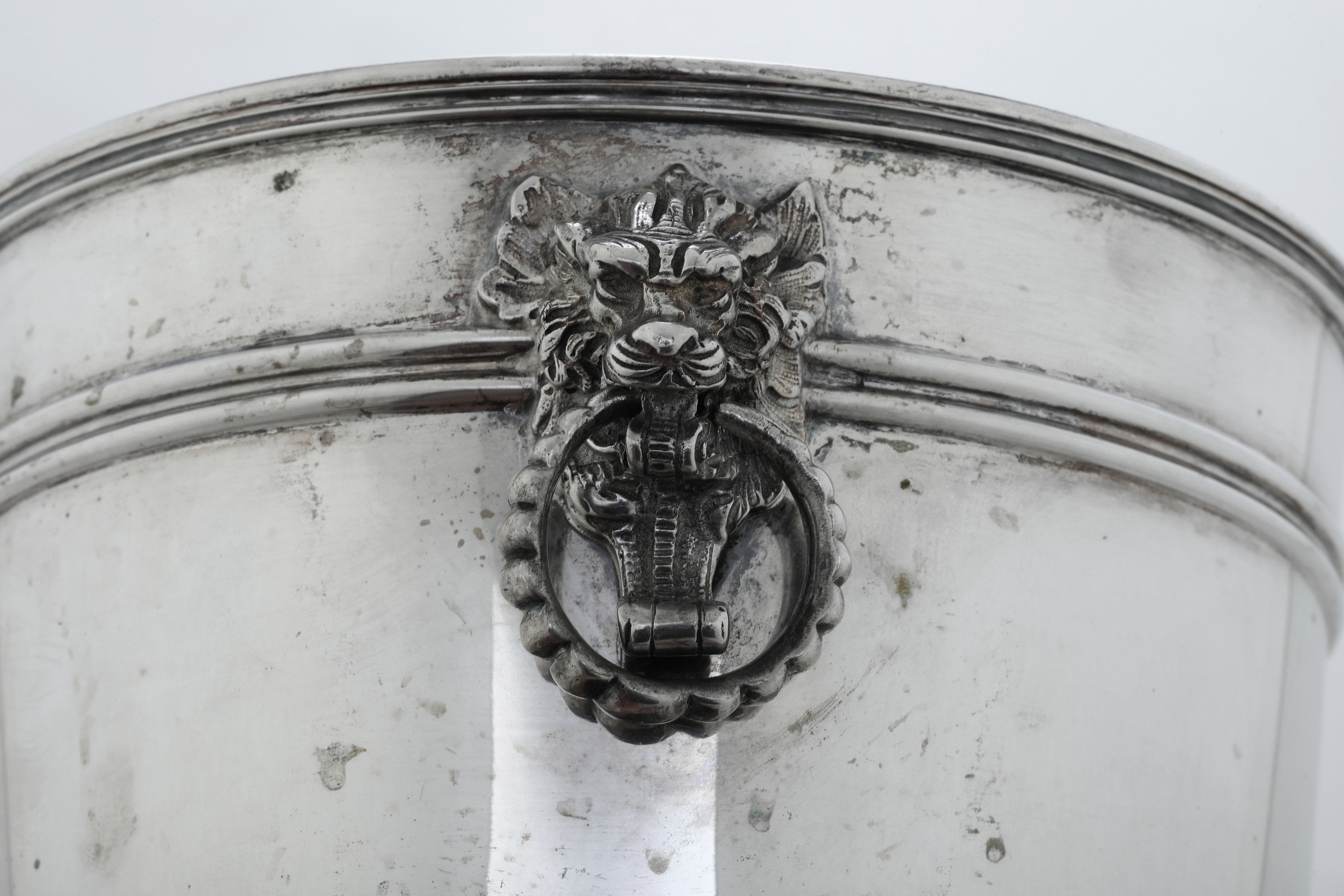 Porta Ghiaccio. Argenteria Veneta del XX Secolo. Argentiere Ubaldo San Dona, Treviso
