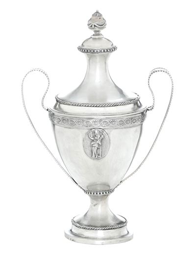 Coppa con Coperchio. Manifattura Europea del XVIII-XIX Secolo