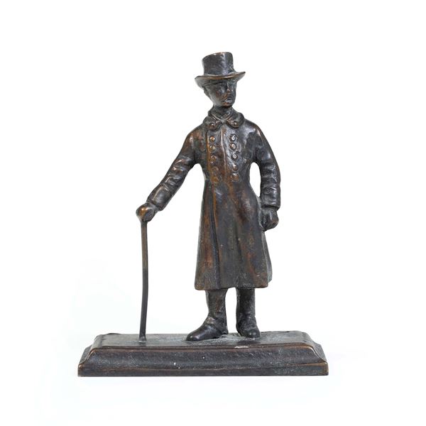 Monogramma CA sulla base. XX secolo Gentiluomo con bastone