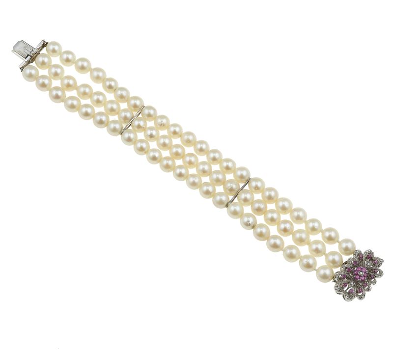 Bracciale a tre fili perle coltivate  - Asta Gioielli - Cambi Casa d'Aste