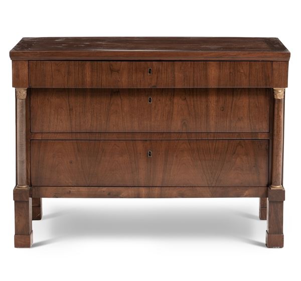 Cassettone lastronato. XIX-XX secolo