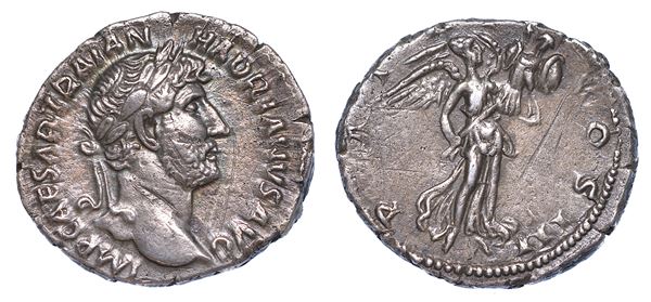 ADRIANO, 117-138. Denario, anni 120-121.