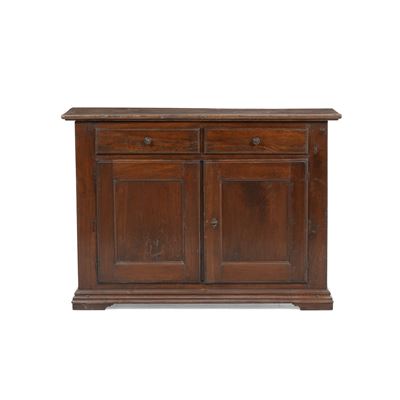 Credenza Due Ante e Due Cassetti in Noce, Rimaneggiata