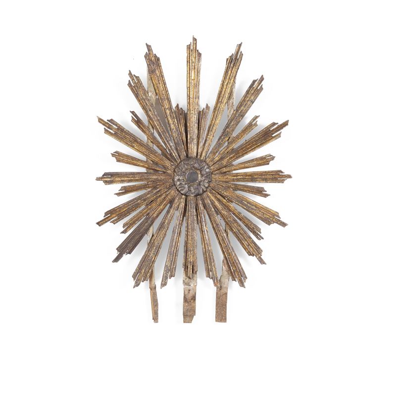 Fregio in legno dorato a mecca a guisa di raggi di sole. XVIII secolo  - Auction Antiquariato - Cambi Casa d'Aste