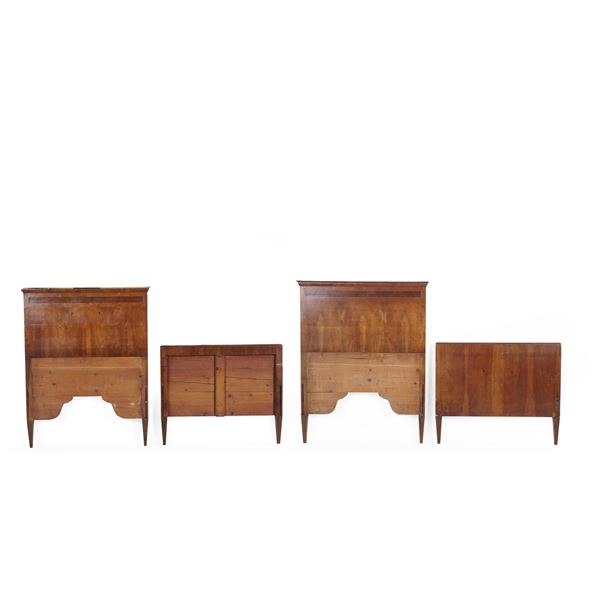 Coppia di letti singoli filettati in noce