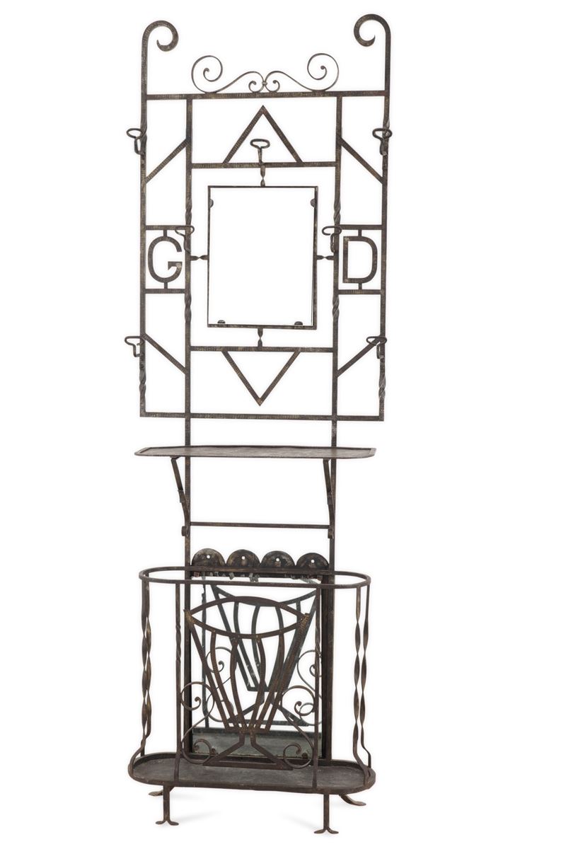 Mobile da ingresso in ferro battuto. Francia, inizio XX secolo  - Asta Dimore Italiane - Cambi Casa d'Aste