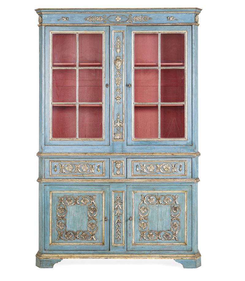 Credenza in legno intagliato e laccato. Toscana, XVIII-XIX secolo  - Asta Dimore Italiane - Cambi Casa d'Aste