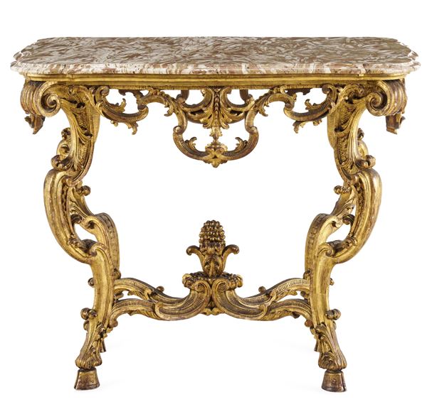 Consolle in legno intagliato e dorato. XX secolo