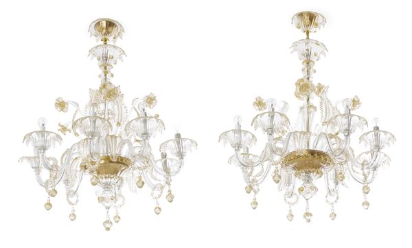 Coppia di lampadari in vetro. Murano, XX secolo