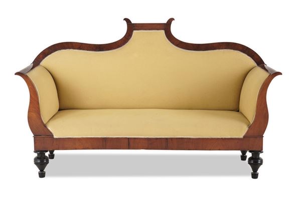 Divano lastronato. Lucca, XIX secolo