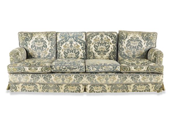 Divano imbottito. XX secolo