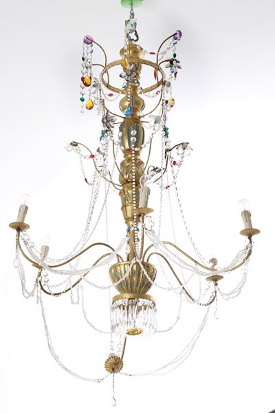 Lampadario in Legno e Metallo Dorati. XX Secolo