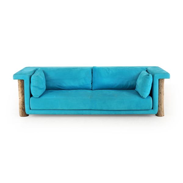 Divano. Italia, XXI secolo