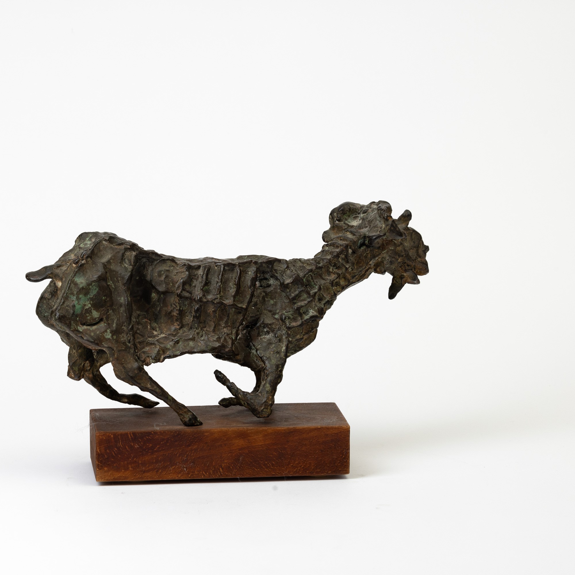 Luciano Minguzzi - Capra morente, scultura in bronzo
