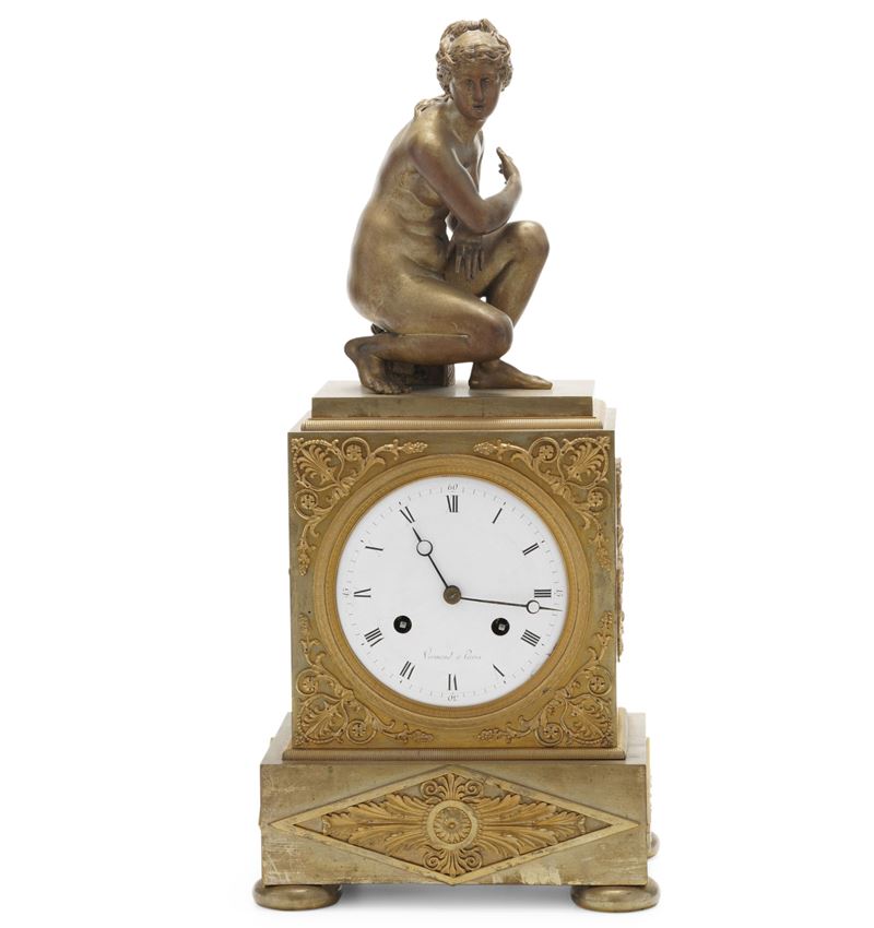 Orologio da camino in bronzo dorato, Vermand à Paris, XIX secolo  - Auction Antique - Cambi Casa d'Aste