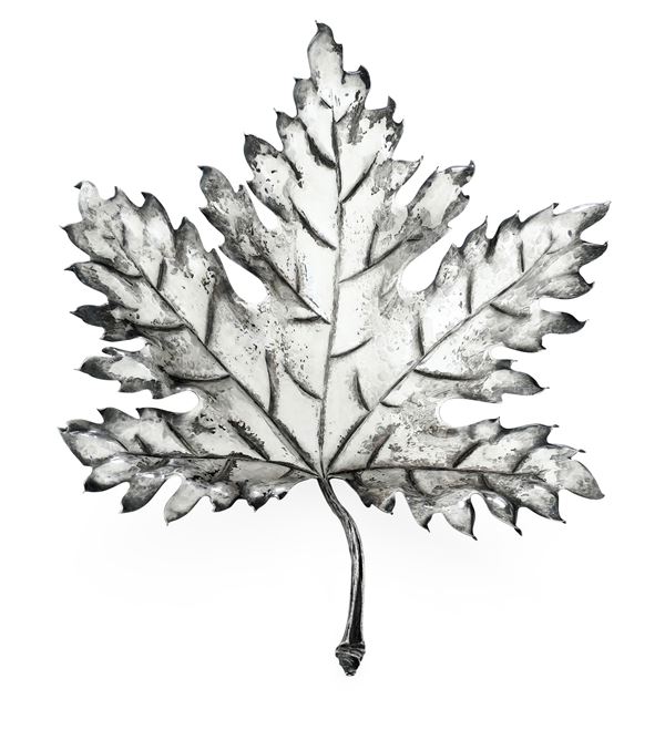 Centrotavola a foglia. Maison Mario Buccellati. Milano XX secolo