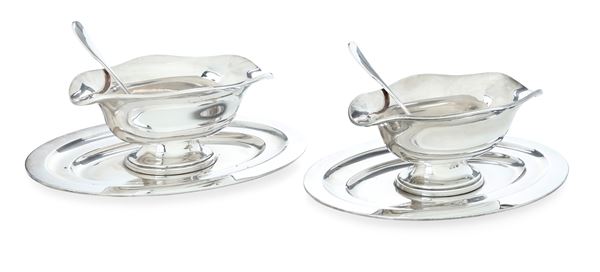 Coppia di salsiere. Argenteria veneta del XX secolo, argentiere F.lli Zaramella, Padova