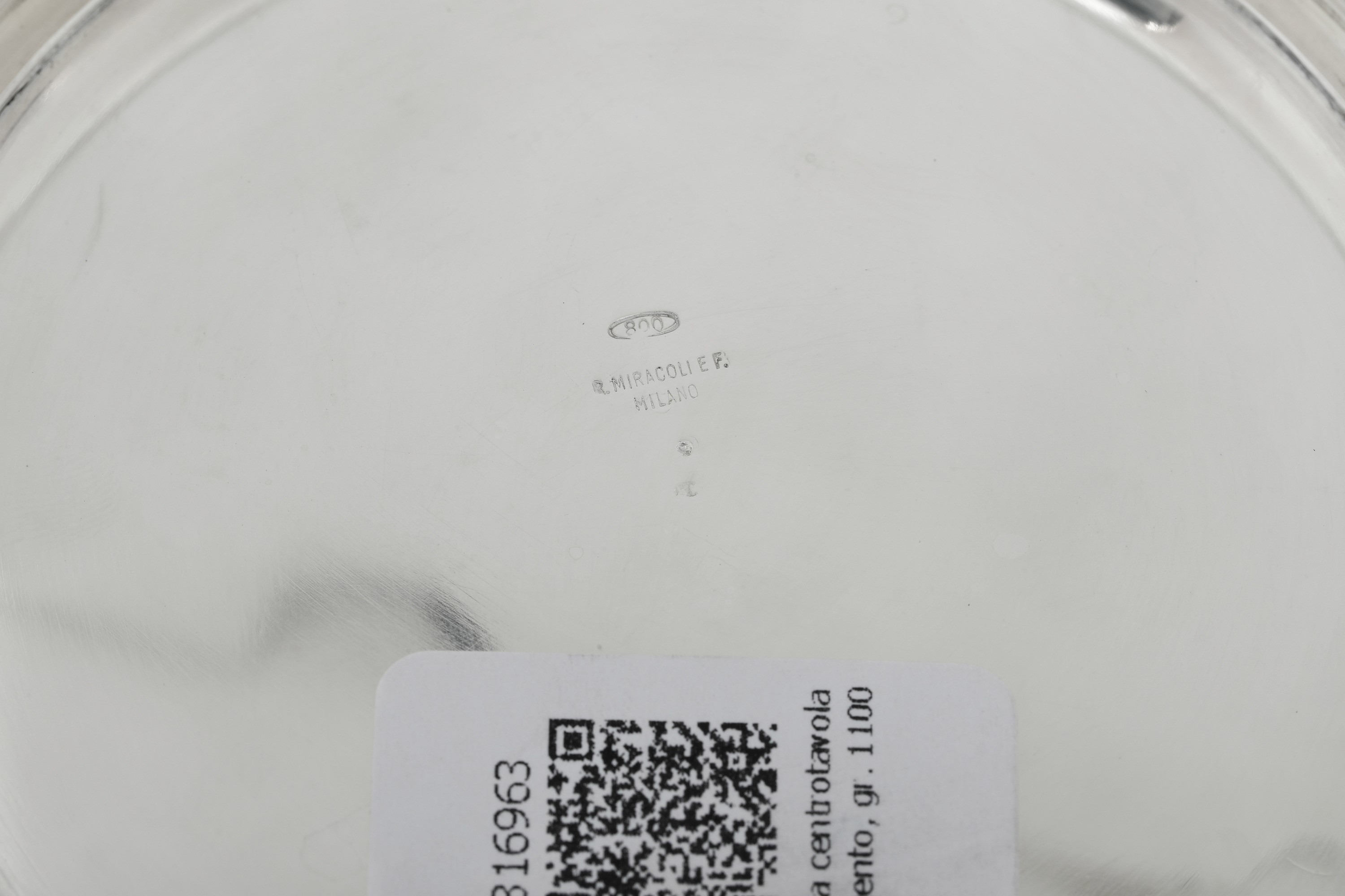 Coppa centrotavola, argento fuso e sagomato, Miracoli, Milano, XX secolo