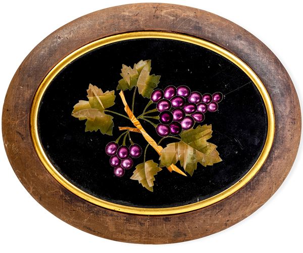 Tralcio di vite con uva. Arte fiorentina del XIX-XX secolo