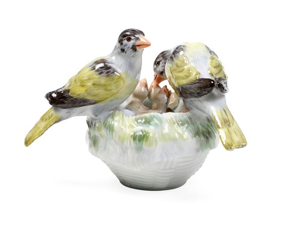 Gruppo di uccelli con il nido Meissen, terzo quarto del XX secolo