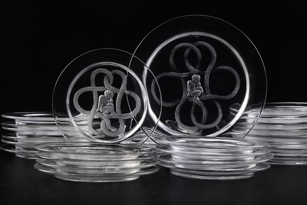 Servizio di piatti “Olympe” Francia, Manifattura Lalique, XX secolo 