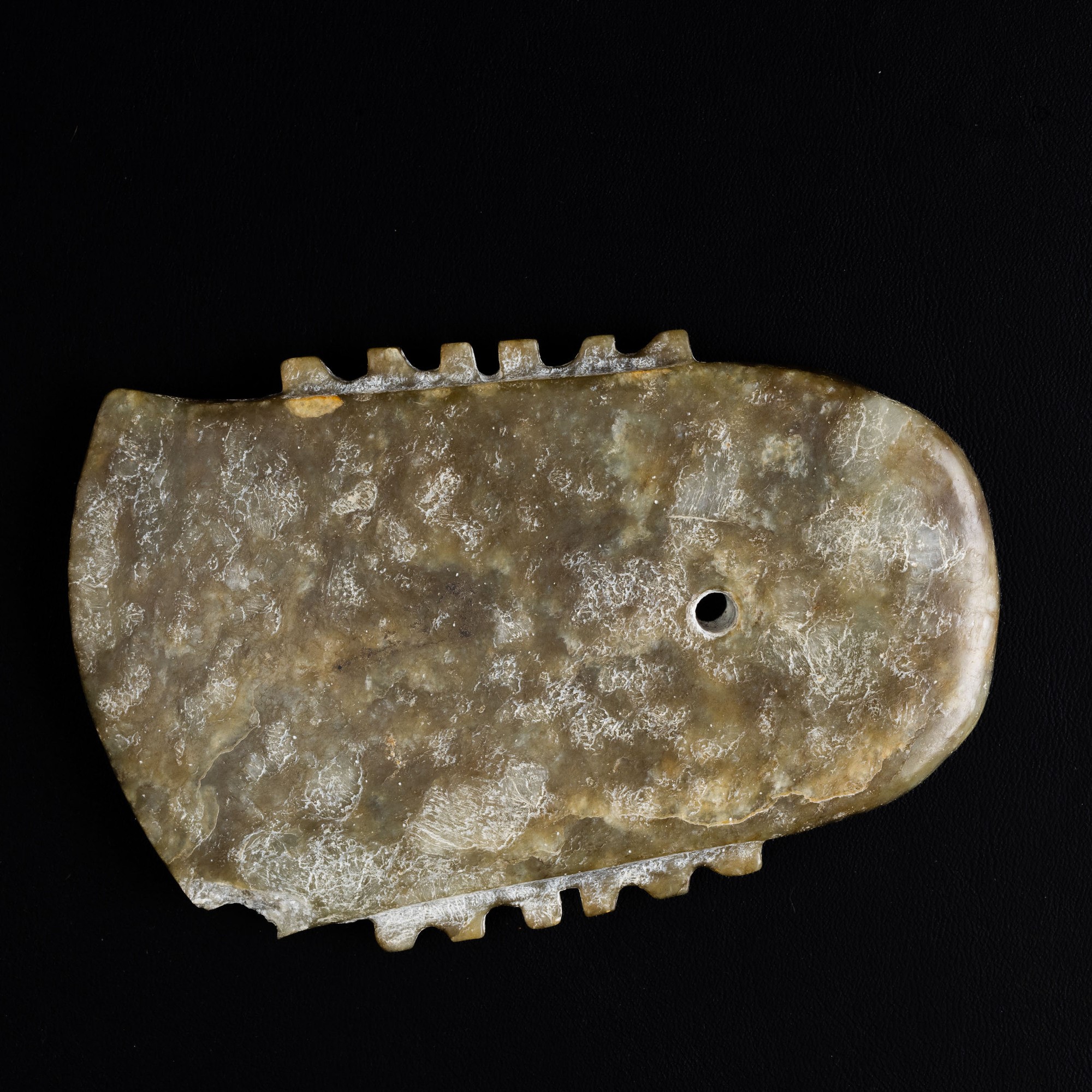 Elemento in Giada Inciso, Cina, Dinastia Ming (1368-1644)