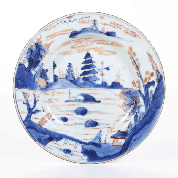 Piatto in porcellana Imari, Cina, XVIII secolo