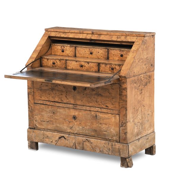 Ribalta lastronata in radica di olmo, XIX secolo