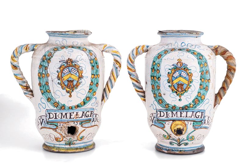 Coppia di vasi biansati datati 1631 Italia centrale, XX secolo  - Auction Six Centuries of Arts and Furnitures - III - Cambi Casa d'Aste