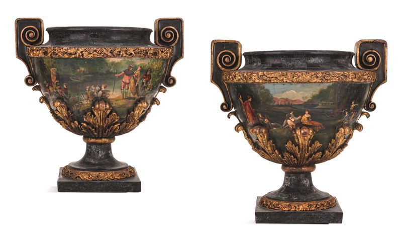 Coppia di vasi biansati di gusto neoclassico in legno e marmo a fondo nero. XX secolo  - Asta Sei Secoli di Arti e Arredi - III - Cambi Casa d'Aste