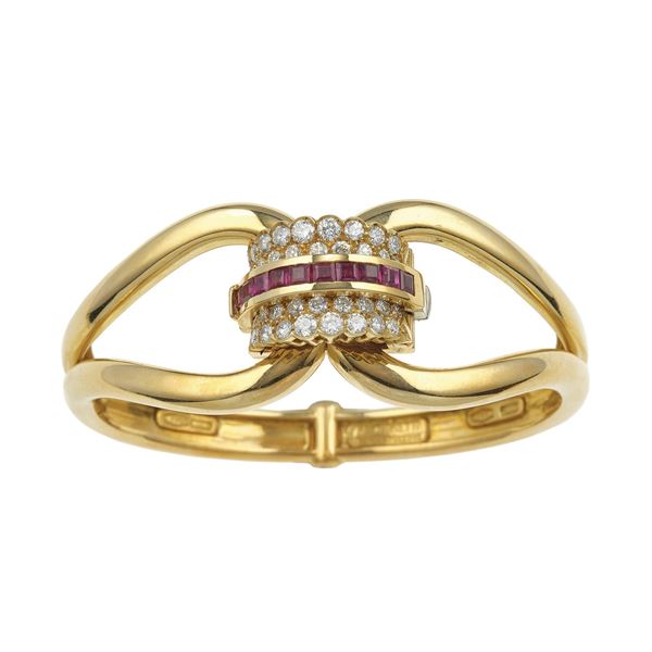 Diamond, ruby and gold bracelet. Signed Martignetti