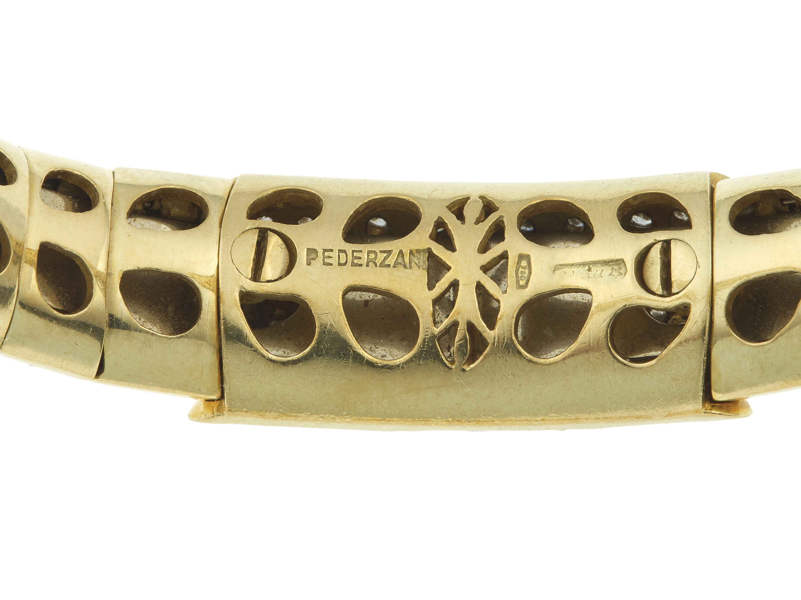 Pederzani, Coppia di bracciali rigidi con diamanti