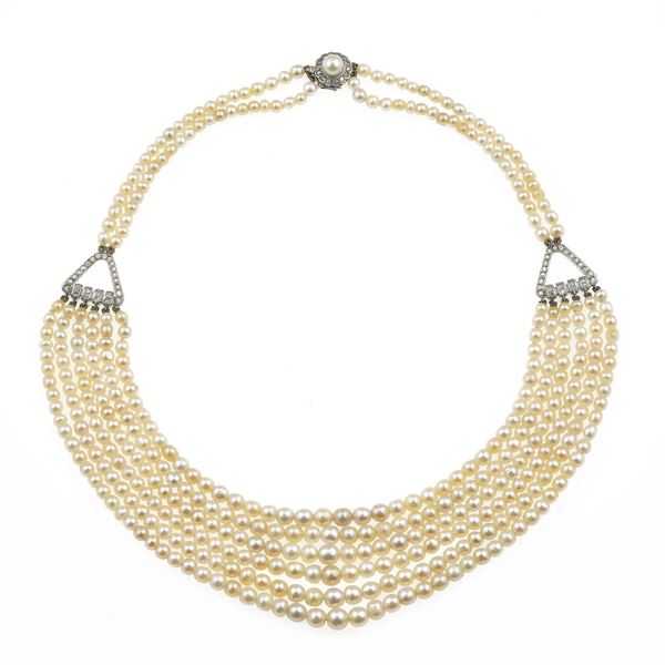 Pearl and gold necklace