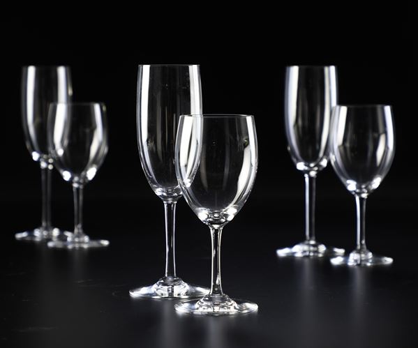 Sei flûtes e dodici calici da vino "Perfection". Francia, Manifattura Baccarat, seconda metà del XX secolo. 