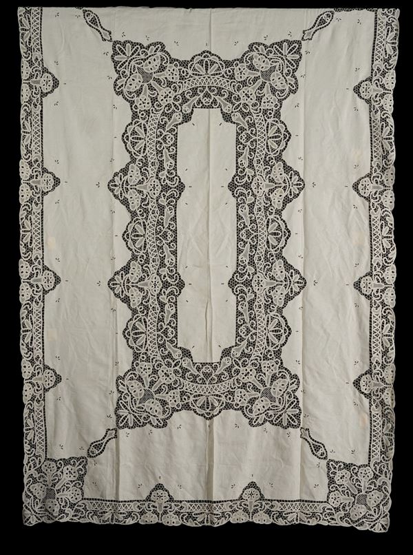 Tovaglia con dodici tovaglioli