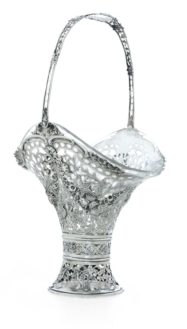 Cestino. Hanau, XIX-XX secolo