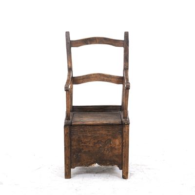 Sedia Comoda in Legno