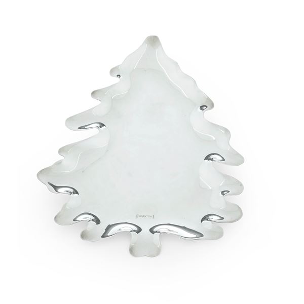 Ciotola ad abete. Argenteria artistica milanese del XX-XXI secolo. Argentiere designer Gabriele Devecchi