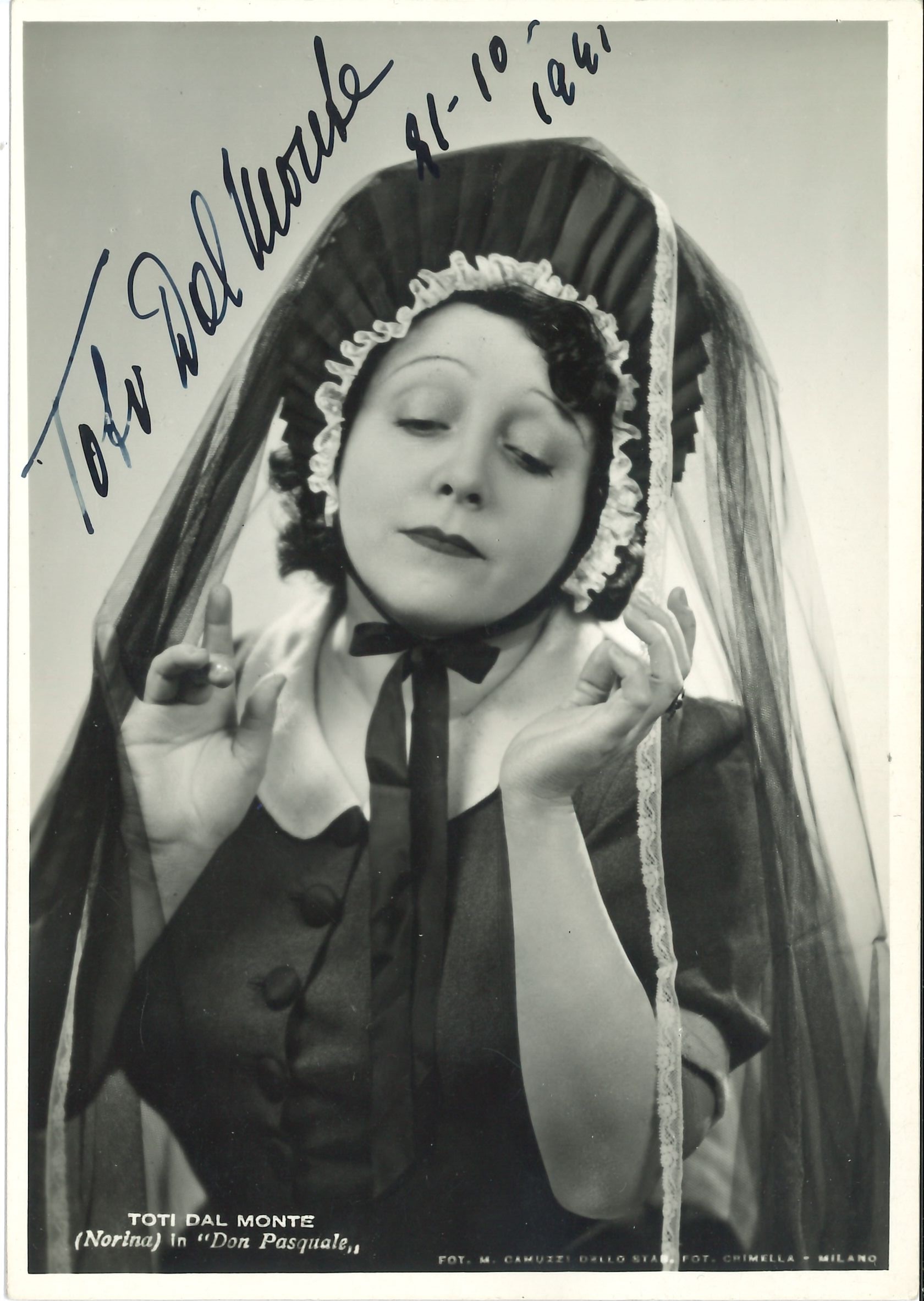 Raccolta di Oltre Sessanta Fotografie Molte delle Quali con Autografo. dagli Anni ‘20 agli Anni ‘...