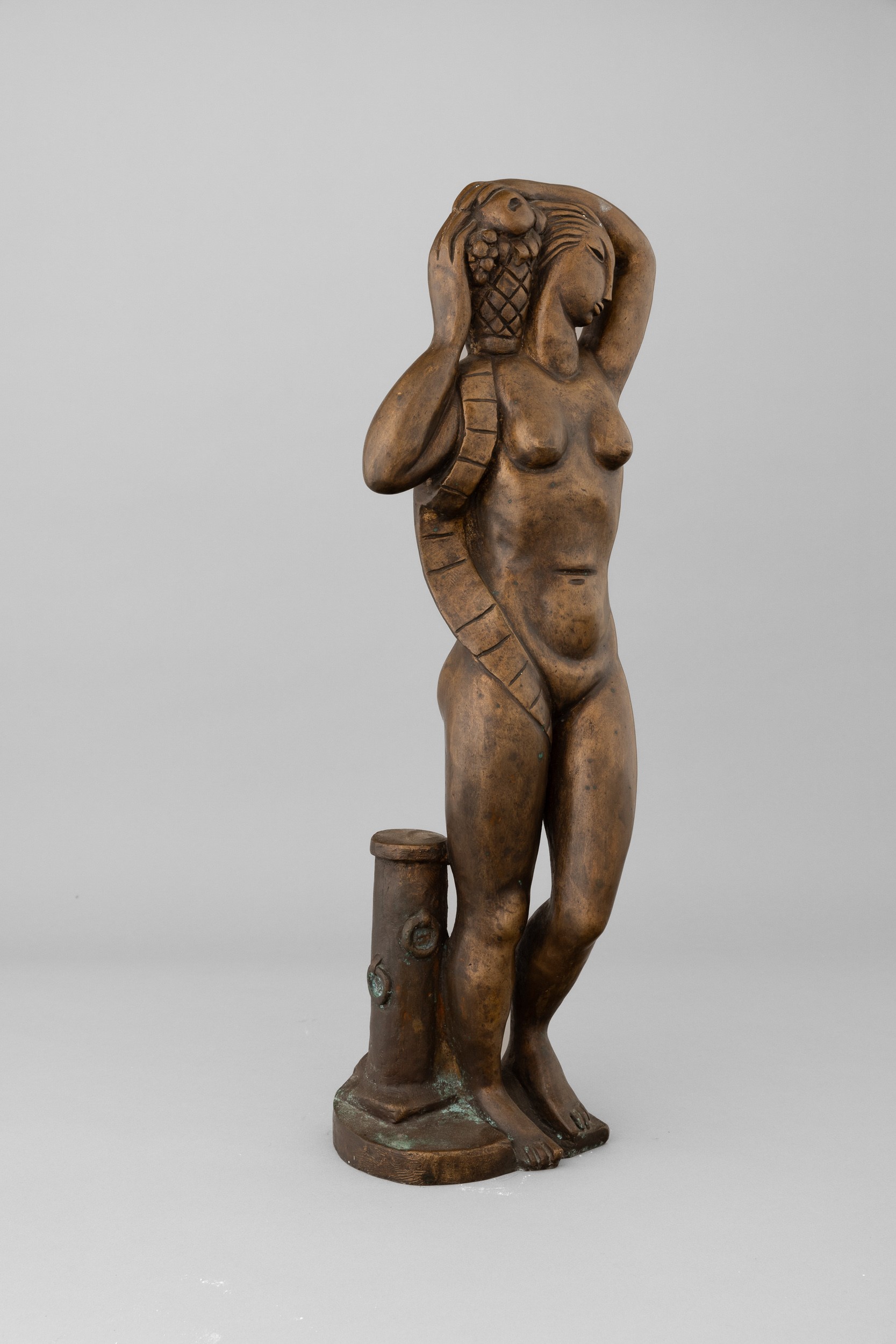 Orfeo Tamburi - Ospitalità, scultura in bronzo