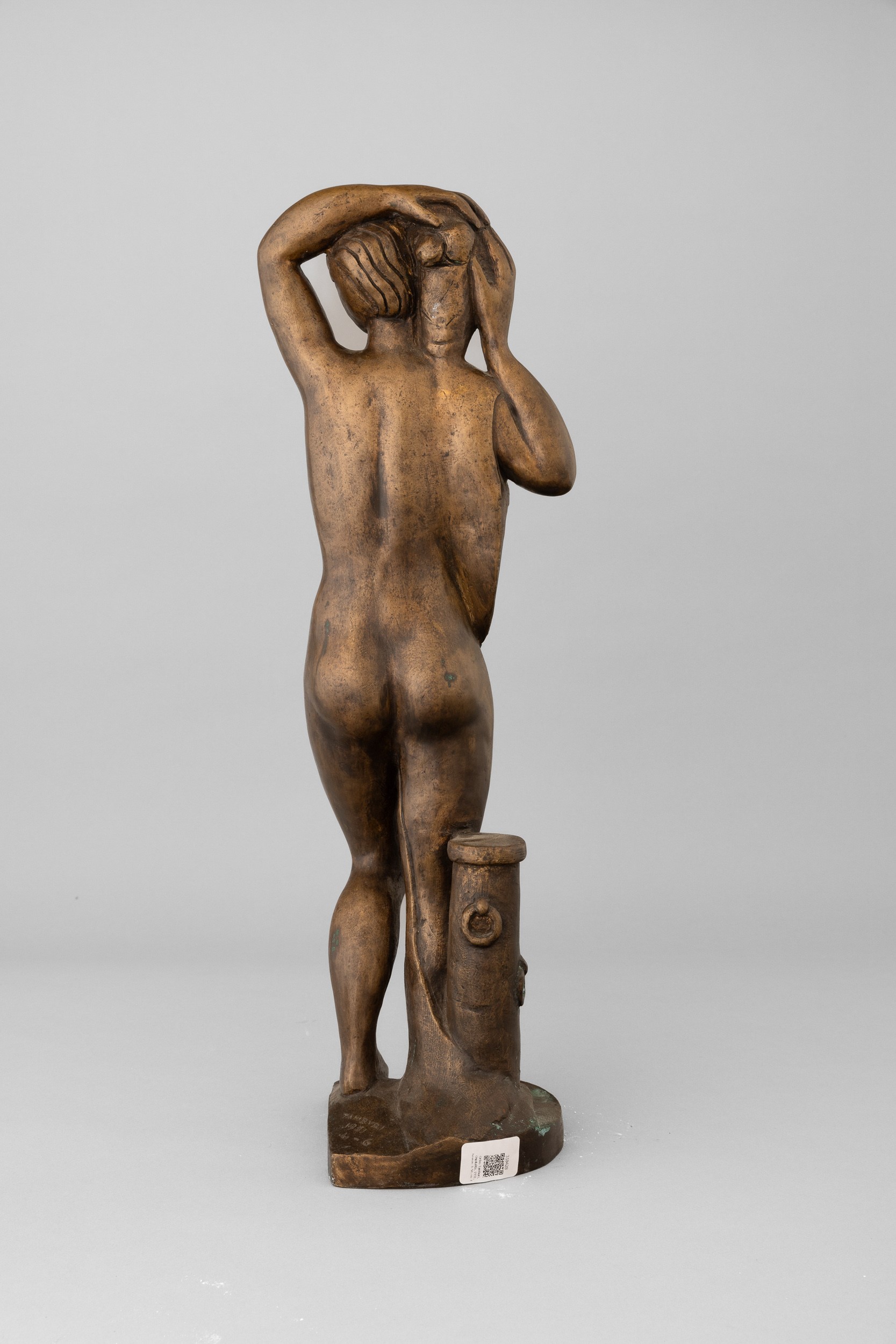 Orfeo Tamburi - Ospitalità, scultura in bronzo