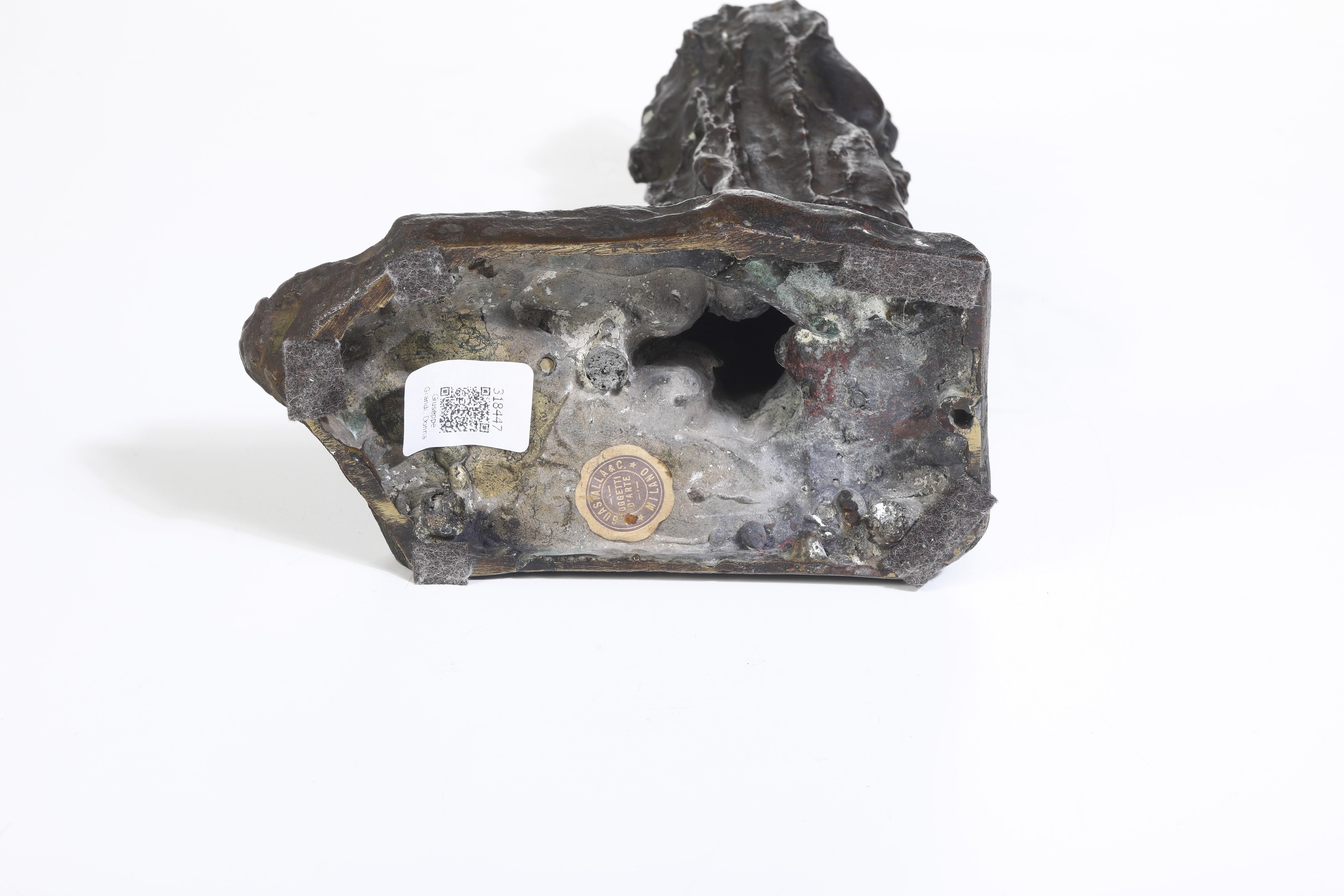 Giuseppe Grandi - La pleureuse (il lutto), bronzo fuso e patinato