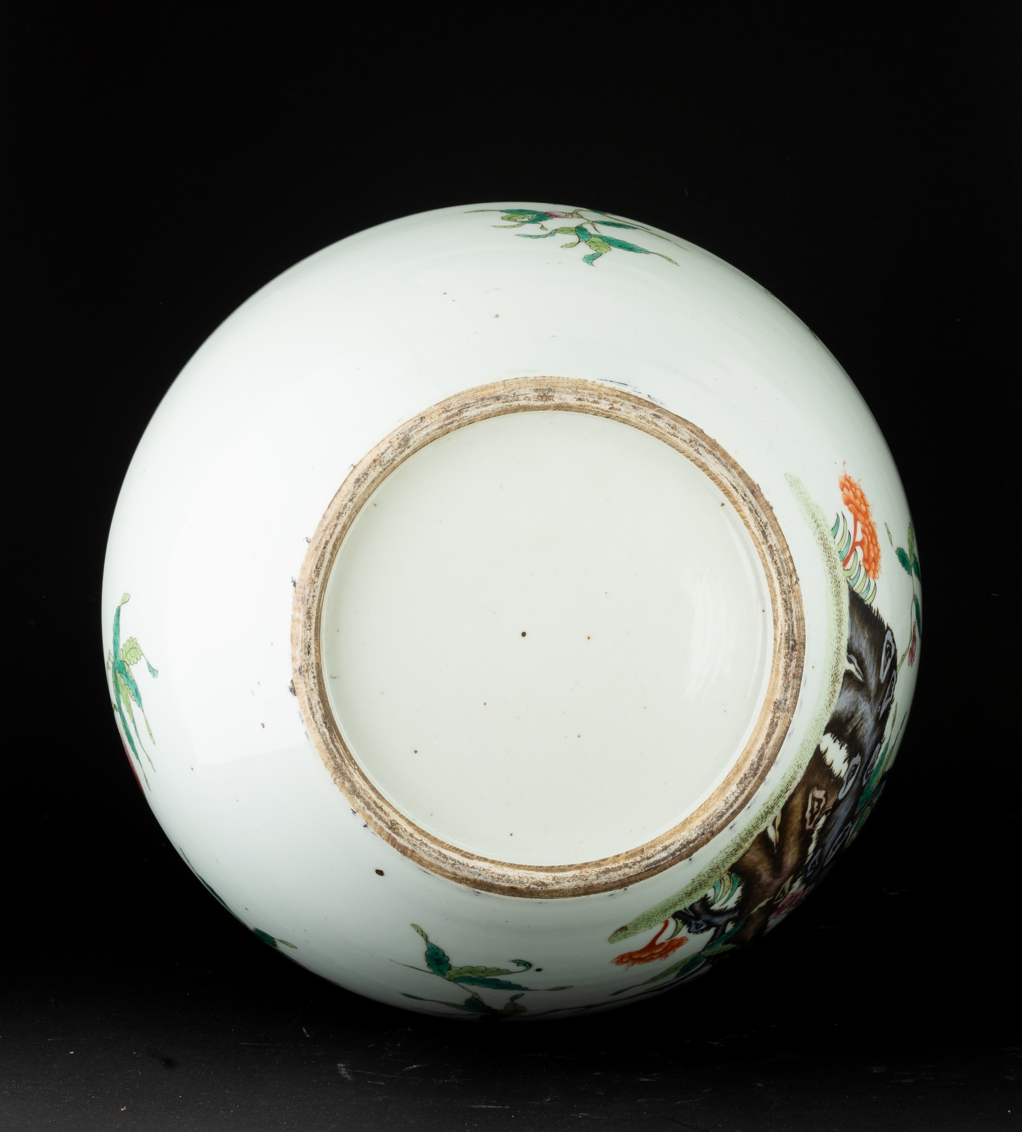 Vaso in Porcellana a Fondo Bianco con Decoro di Pesche, Cina, Dinastia Qing, XIX Secolo